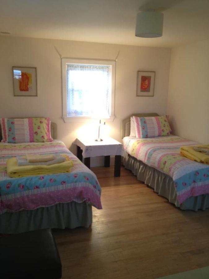 Quaint And Quirky Former Crofters Cottage In Port Ellen Extérieur photo