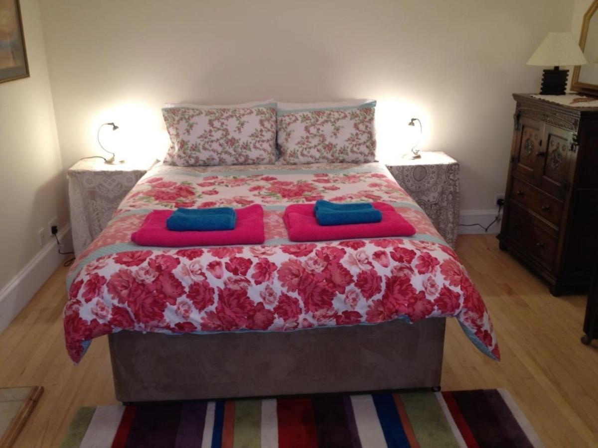 Quaint And Quirky Former Crofters Cottage In Port Ellen Extérieur photo