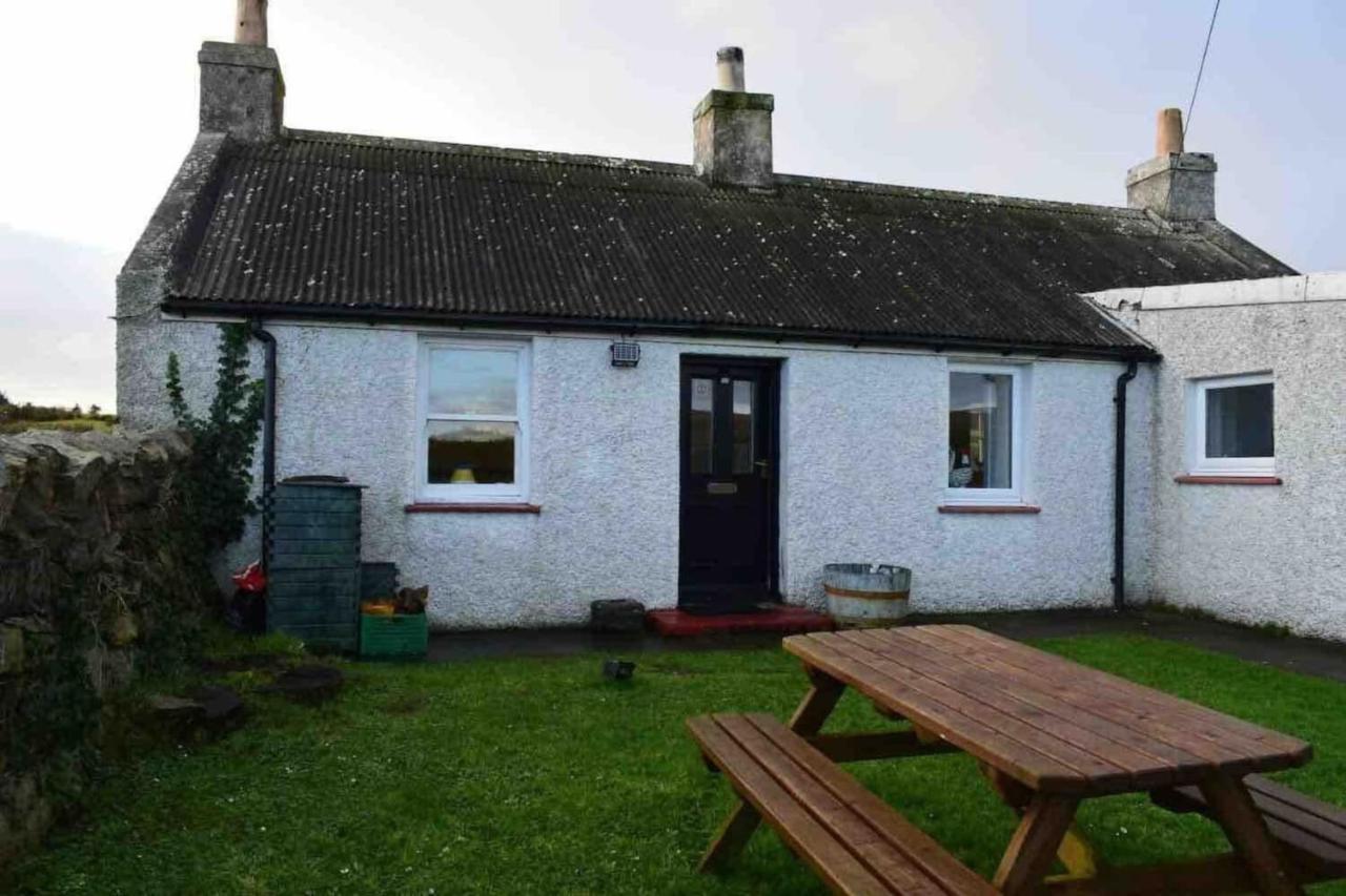 Quaint And Quirky Former Crofters Cottage In Port Ellen Extérieur photo