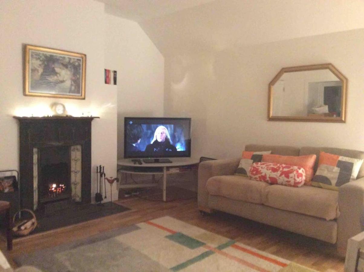 Quaint And Quirky Former Crofters Cottage In Port Ellen Extérieur photo