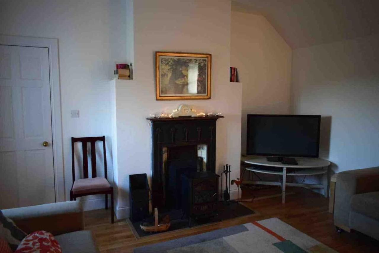 Quaint And Quirky Former Crofters Cottage In Port Ellen Extérieur photo