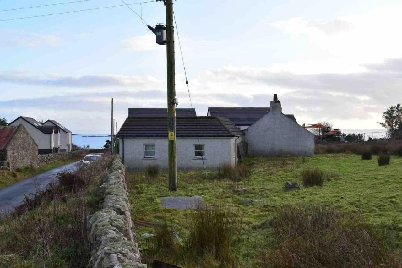 Quaint And Quirky Former Crofters Cottage In Port Ellen Extérieur photo